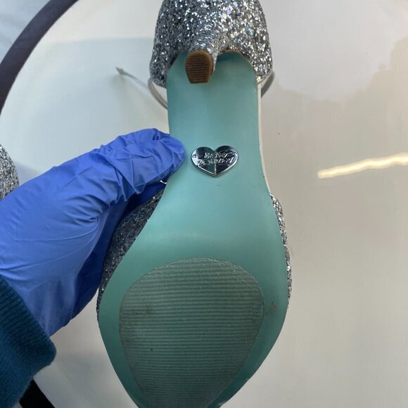 Blue by Betsey Johnson Iris Pump Size 9.5 - Picture 4 of 8